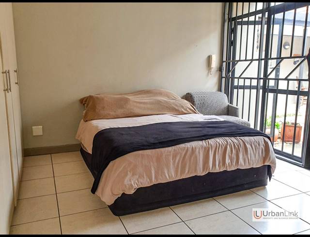 3 BEDROOM FREEHOLD FOR SALE IN SAFARI GARDENS